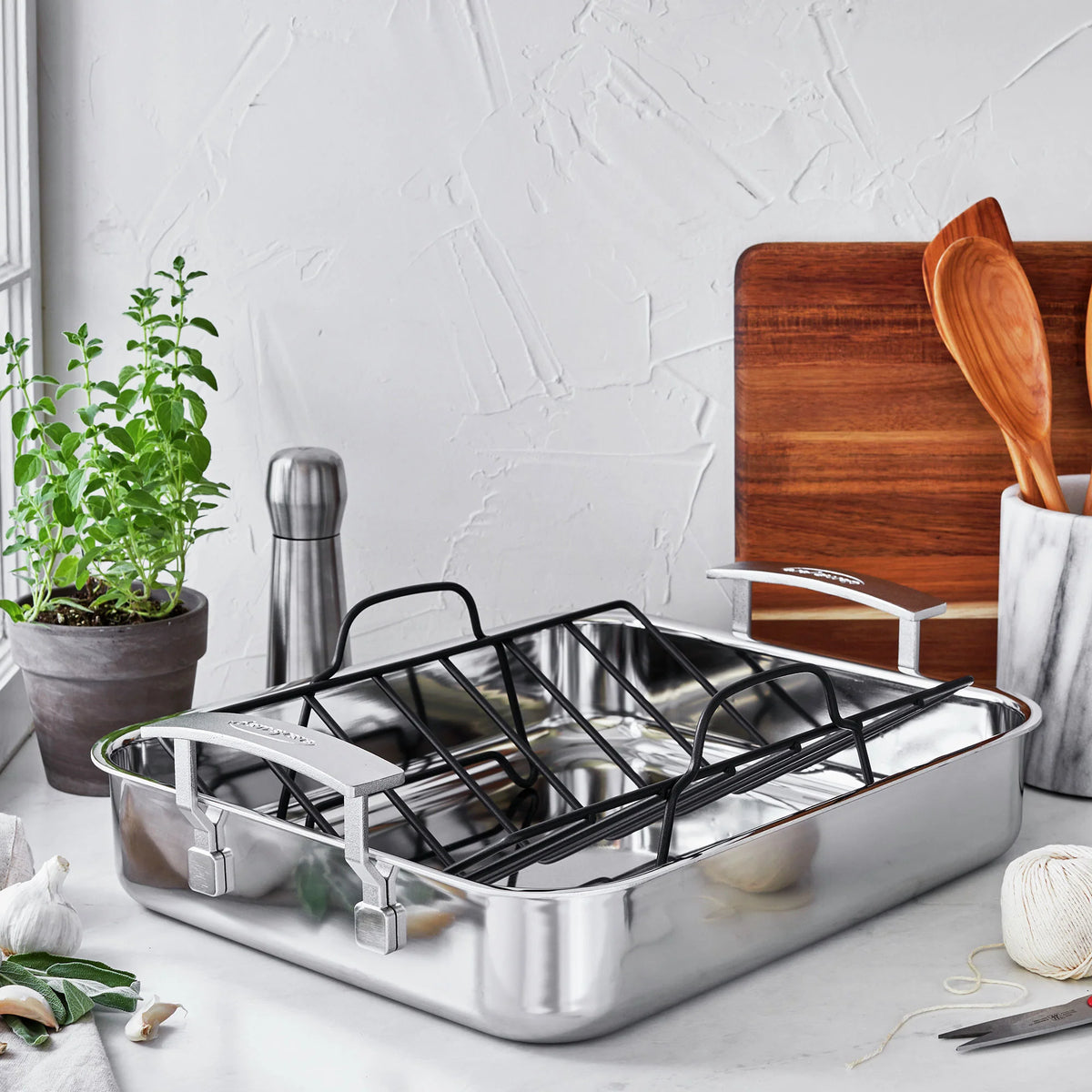 15.75 Stainless Steel Roasting Pan V6004