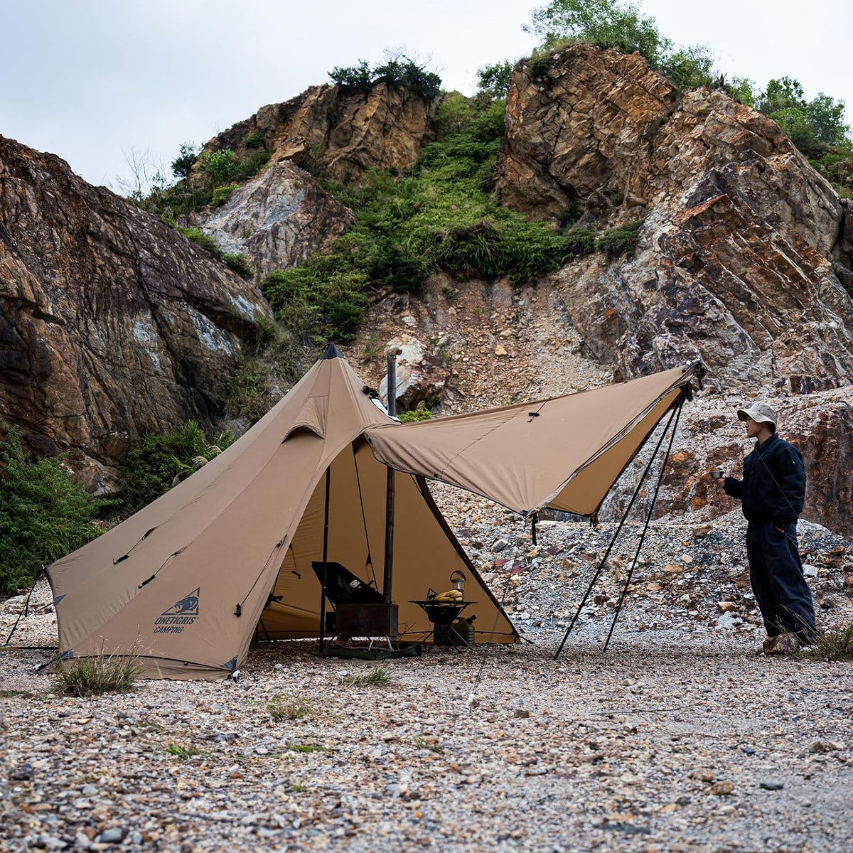 Hot Tent with Stove Jack, 3000mm Waterproof Rating, Includes Tent Poles K672178